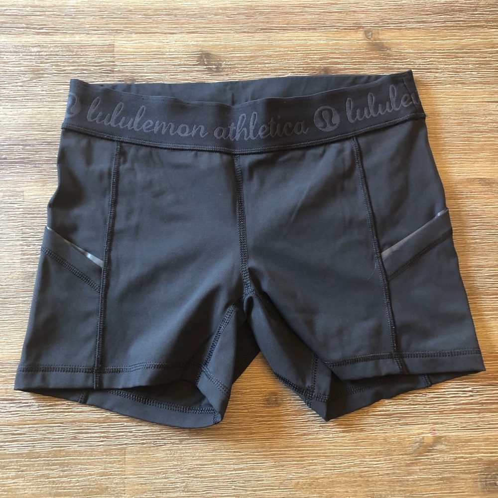 Lululemon short